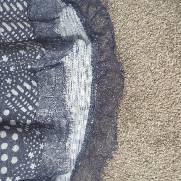 Top - Picture 3 of 3